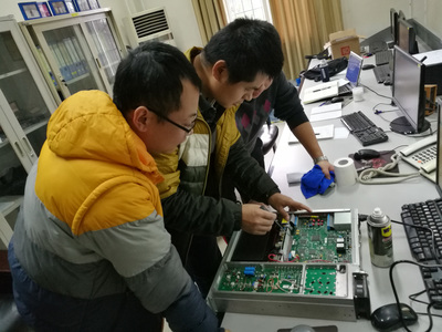 重庆空管分局技术攻坚，故障PAE电台成功修复保通信